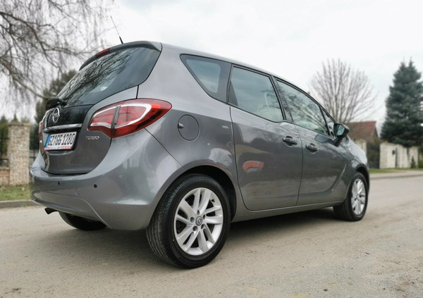 Opel Meriva cena 35900 przebieg: 143000, rok produkcji 2016 z Częstochowa małe 352